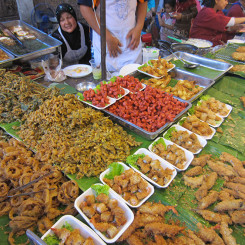 Thai Food Sunday Night Market