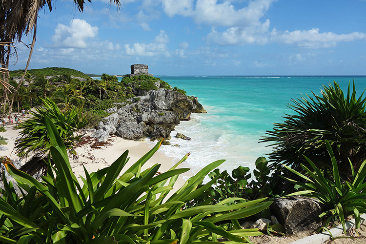 One Day Trip to Tulum from Playa del Carmen